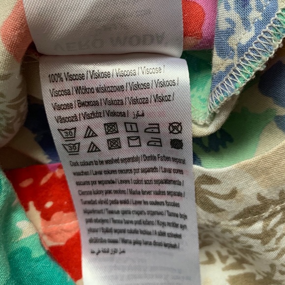 BOGO 💚. Vero Moda Floral Romper / Jumpsuit - Picture 3 of 6